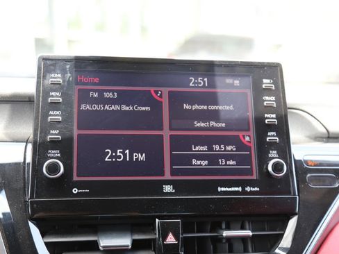 Used 2021 Toyota Camry XSE image 25