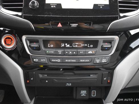 Used 2019 Honda Pilot Touring image 26