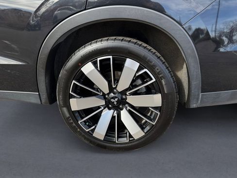 Used 2025 Mitsubishi Outlander SE image 14