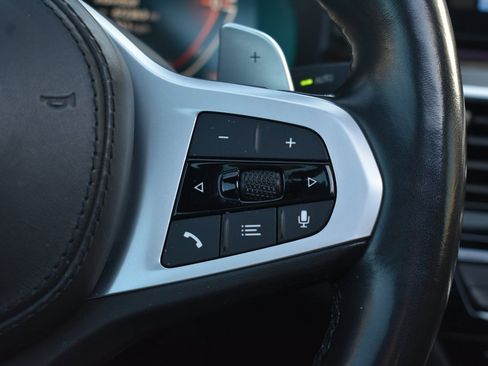 Used 2021 BMW 540i xDrive w/ M Sport Package image 16