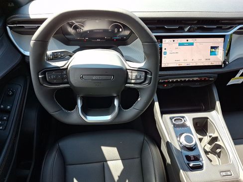 New 2026 Jeep Cherokee Limited AWD/4WD image 7