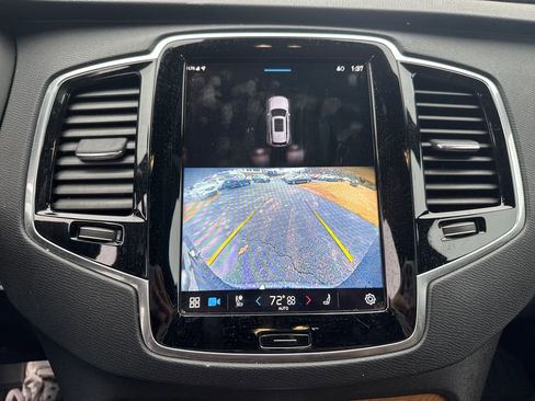 Certified 2023 Volvo XC90 B6 Plus w/ Protection Package Premier image 24