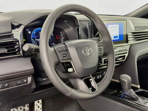 New 2026 Toyota Camry SE FWD image 35
