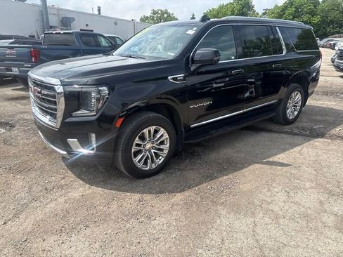 Used 2023 GMC Yukon XL SLT w/ SLT Premium Package AWD/4WD image 23