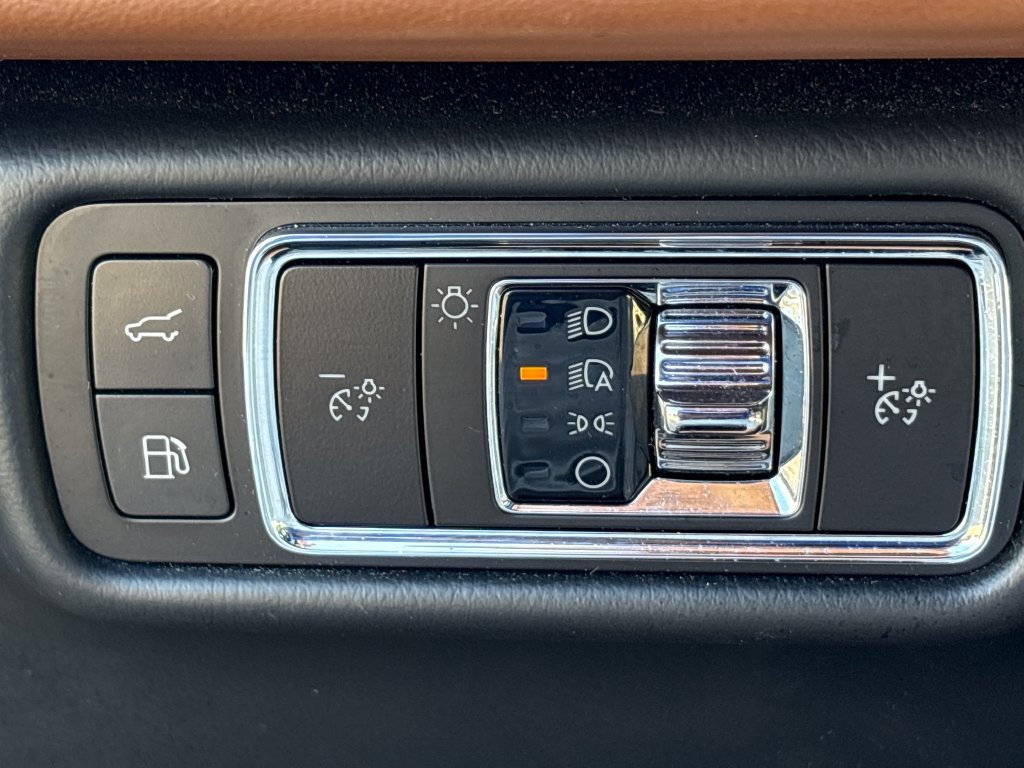 Certified 2023 Lincoln Aviator Grand Touring w/ Equipment Group 301A AWD/4WD image 34