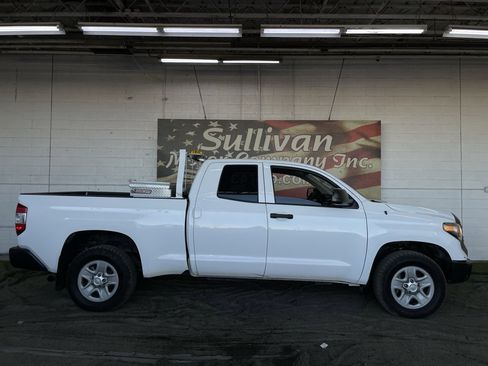Used 2019 Toyota Tundra SR image 8