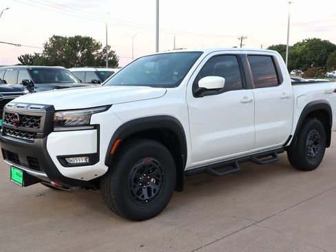 New 2026 Nissan Frontier PRO-4X w/ Pro Premium Package image 3