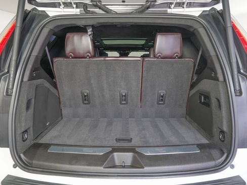 Used 2021 Cadillac Escalade Sport Platinum w/ LPO, ONYX Package image 12