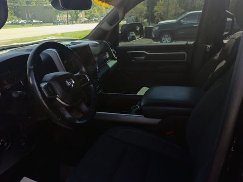 Used 2020 RAM 1500 Big Horn AWD/4WD image 10