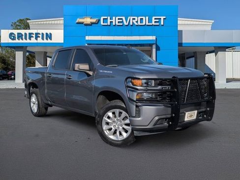 Used 2021 Chevrolet Silverado 1500 Custom RWD image 2
