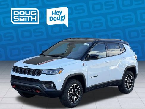 New 2026 Jeep Compass Trailhawk AWD/4WD image 2