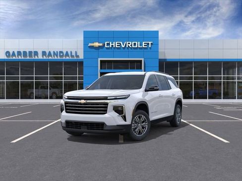 New 2026 Chevrolet Traverse LT w/ Driver Confidence Package image 8