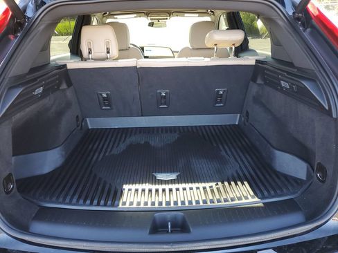 Certified 2024 Cadillac XT4 Luxury w/ Cold Weather Package AWD/4WD image 27