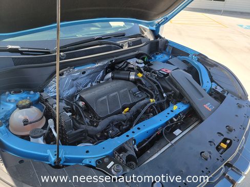 Used 2025 Chevrolet Trax RS w/ Driver Confidence Package image 34