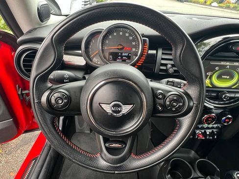 Used 2016 MINI Cooper 2-Door Hardtop FWD image 22