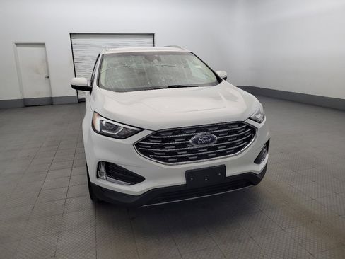 Used 2019 Ford Edge SEL image 14