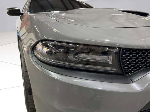 Used 2017 Dodge Charger SRT Hellcat image 15