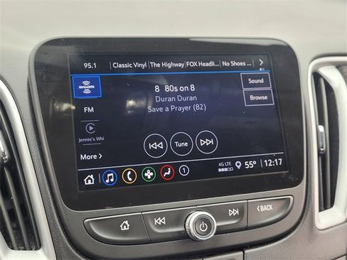 Used 2023 Chevrolet Malibu LT image 19