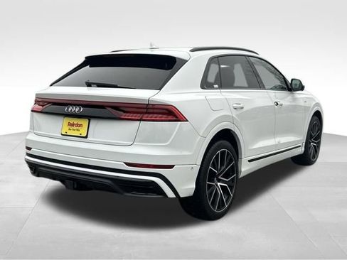 Used 2019 Audi Q8 Prestige w/ Luxury Package image 15