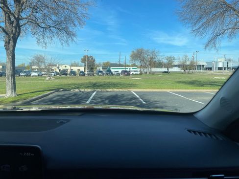 Used 2025 Buick Encore GX Preferred image 29