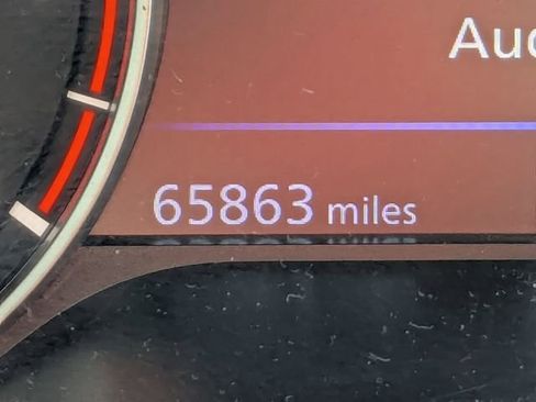 Used 2024 Nissan Altima 2.5 SV image 16