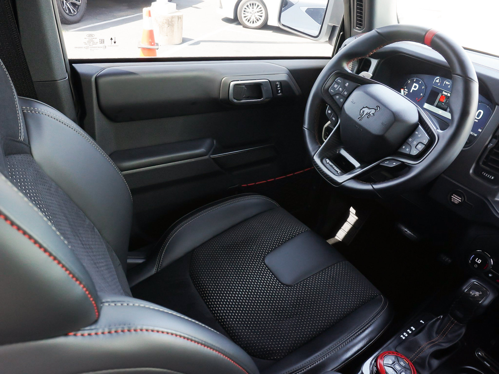 Used 2026 Ford Bronco Raptor w/ Interior Carbon Fiber Pack AWD/4WD image 56