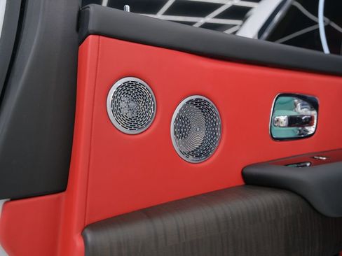 Used 2021 Rolls-Royce Cullinan image 36