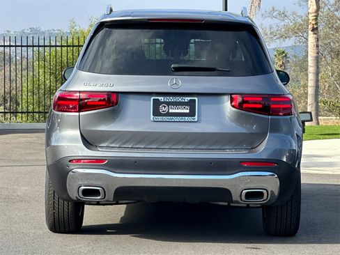 New 2026 Mercedes-Benz GLB 250 image 4