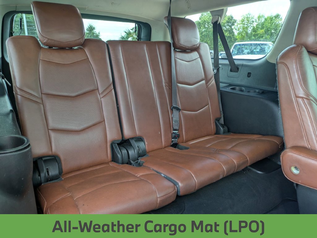 Used 2019 Cadillac Escalade ESV Premium Luxury RWD image 38