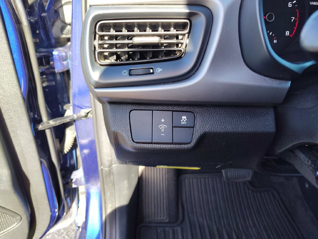 Used 2020 Kia Rio S FWD image 18