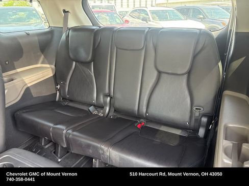 Used 2025 Kia Carnival EX FWD image 33