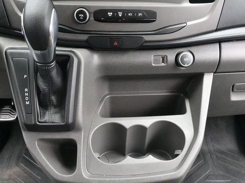 Used 2022 Ford Transit 350 XLT image 19