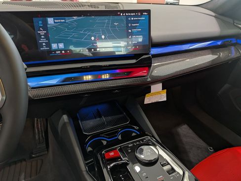 New 2027 BMW M5 w/ Carbon Package AWD/4WD image 21