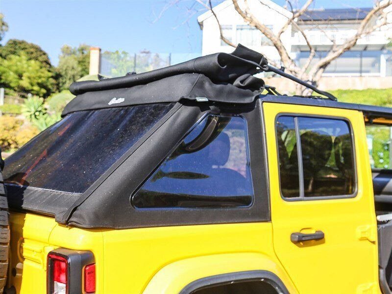 Used 2019 Jeep Wrangler Unlimited Sahara AWD/4WD image 21