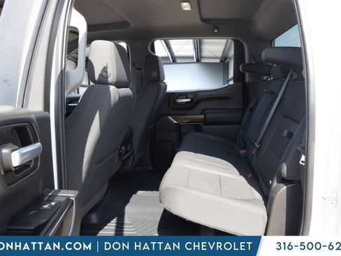 Used 2022 Chevrolet Silverado 1500 RST w/ LPO, Blackout Package AWD/4WD image 16