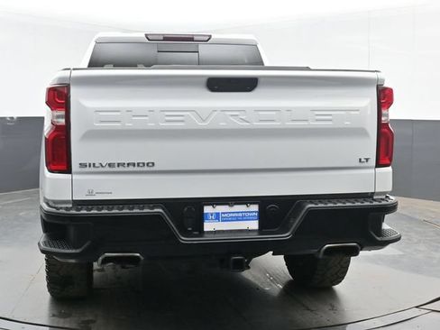 Used 2021 Chevrolet Silverado 1500 LT Trail Boss w/ Convenience Package II AWD/4WD image 9