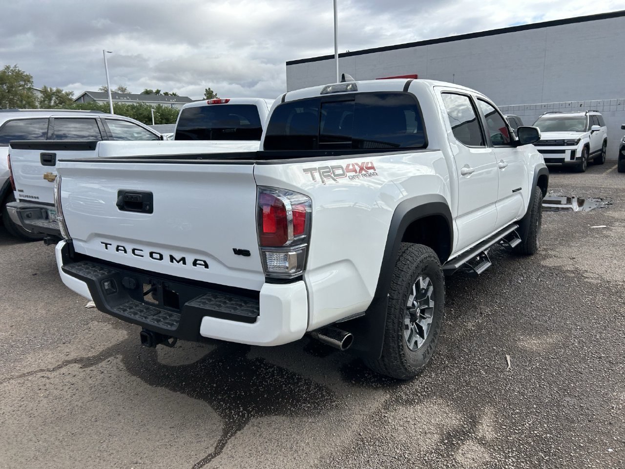 Used 2023 Toyota Tacoma TRD Off-Road AWD/4WD image 6