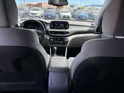 Used 2019 Hyundai Tucson Value FWD image 20