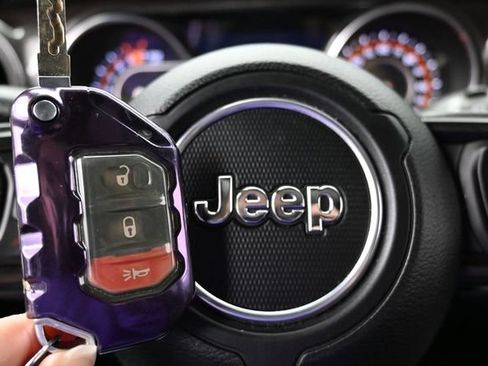 Certified 2019 Jeep Wrangler Unlimited Sport AWD/4WD image 39