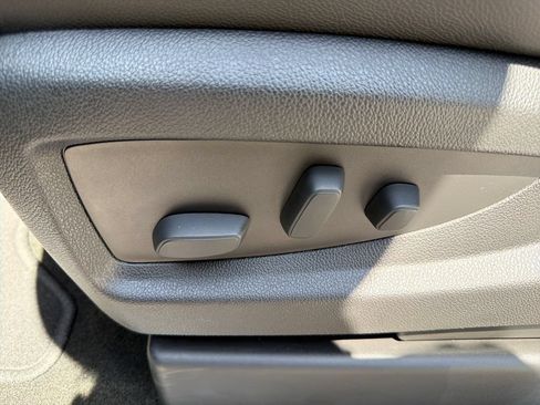 Used 2017 Chevrolet Tahoe Premier RWD image 20