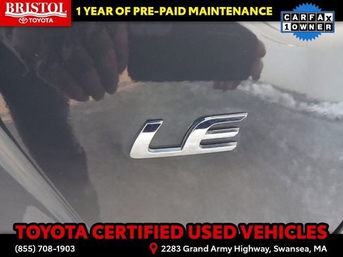 Certified 2025 Toyota Corolla LE image 28