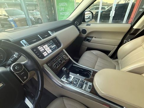 Used 2015 Land Rover Range Rover Sport HSE image 16