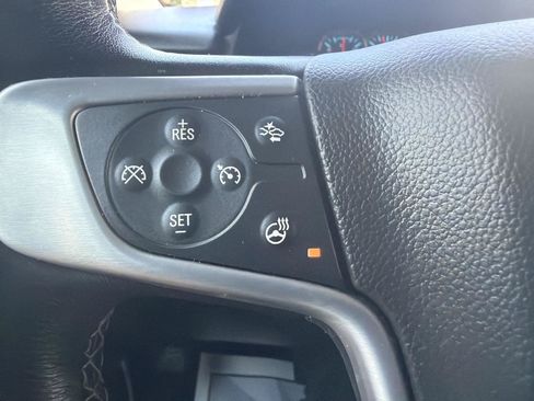 Used 2019 GMC Yukon SLT w/ Open Road Package AWD/4WD image 19