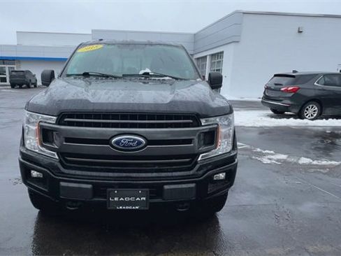 Used 2018 Ford F150 XLT w/ Equipment Group 302A Luxury image 3