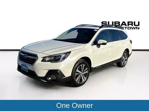 Used 2019 Subaru Outback 2.5i Limited image 3