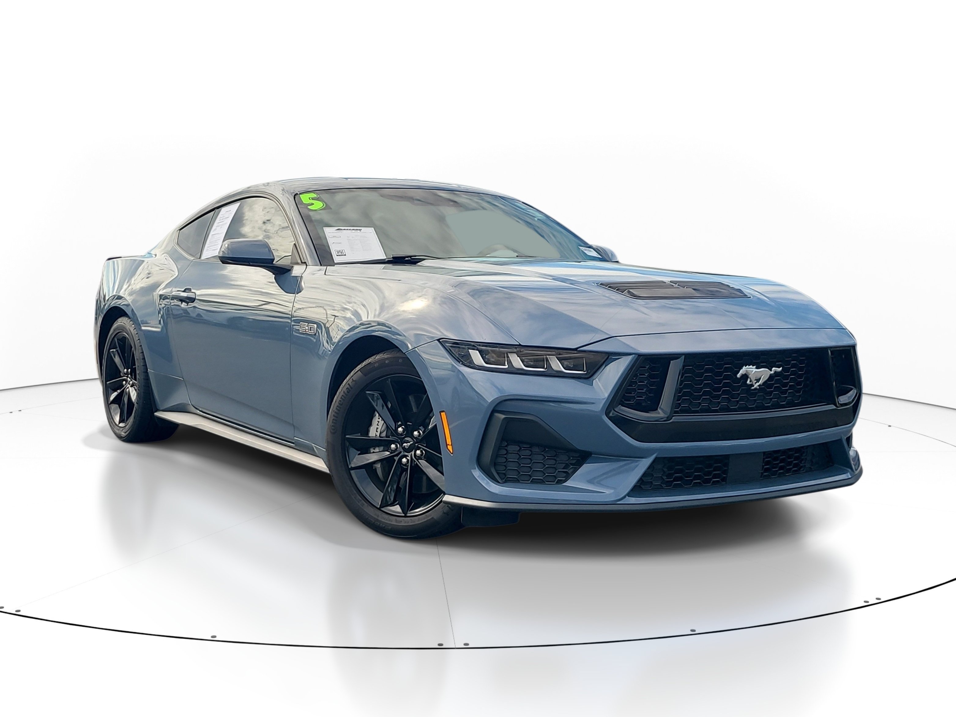 Used 2025 Ford Mustang GT RWD image 1