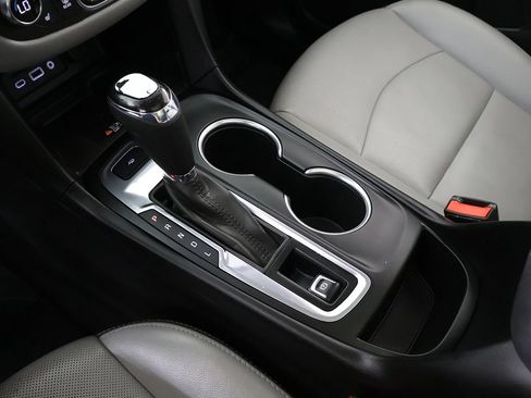 Used 2020 Chevrolet Equinox Premier FWD image 59