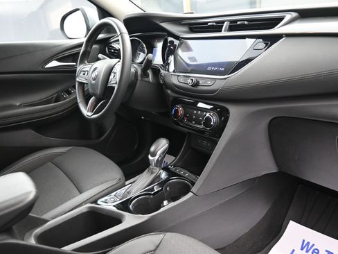 Certified 2023 Buick Encore GX Preferred w/ Cold Weather Comfort Package AWD/4WD image 29