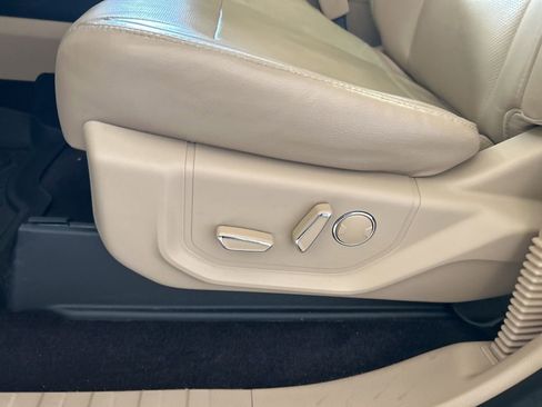 Used 2016 Ford F150 Lariat w/ Equipment Group 502A Luxury image 45