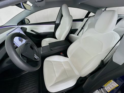 Used 2025 Tesla Model 3 Long Range image 13